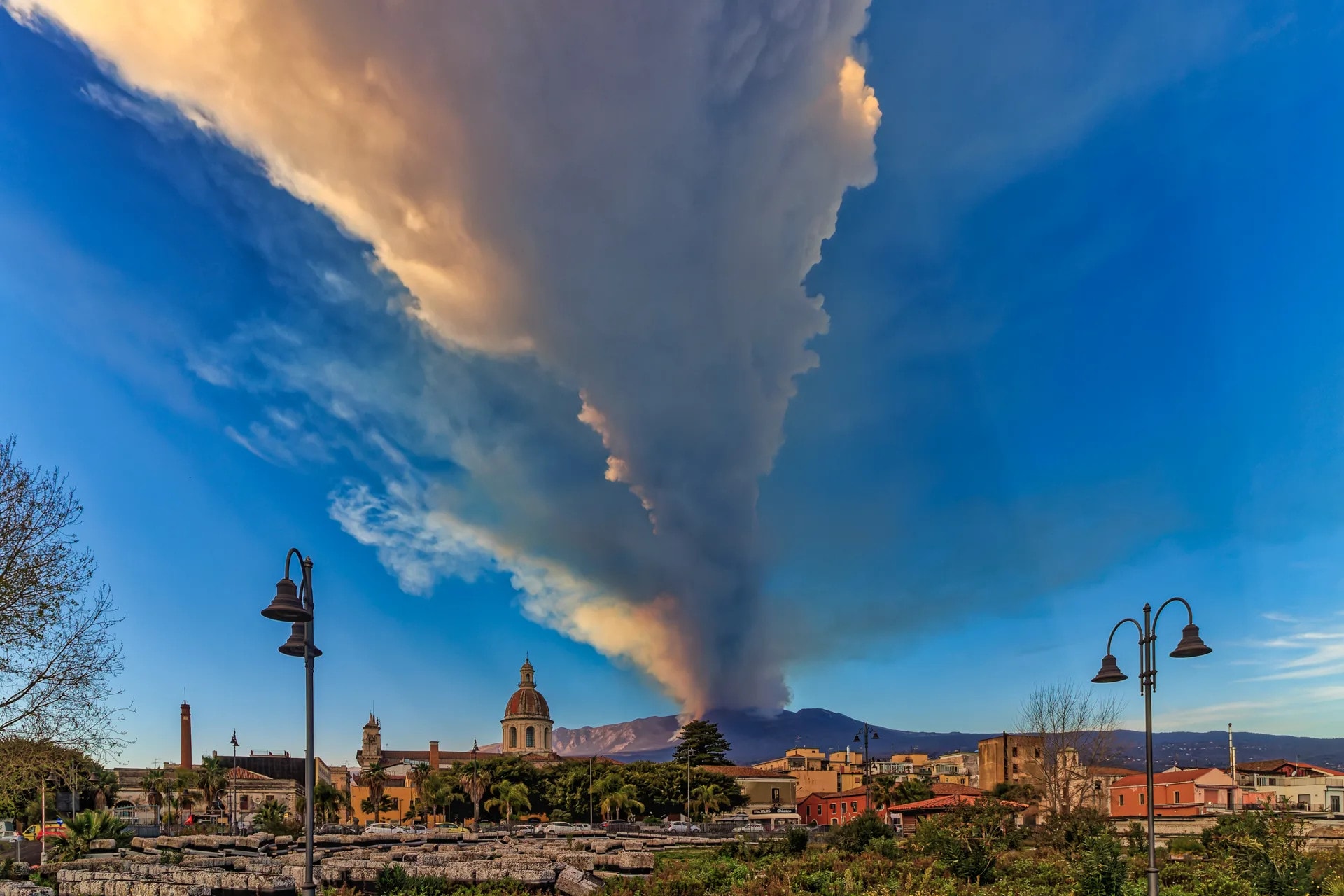 Eruzioni del vulcano Etna – diverse mie immagini